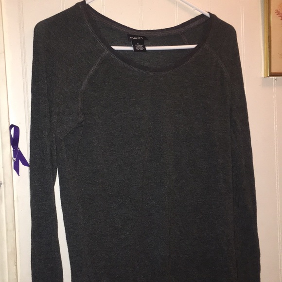 Long sleeve shirt - Picture 2 of 2